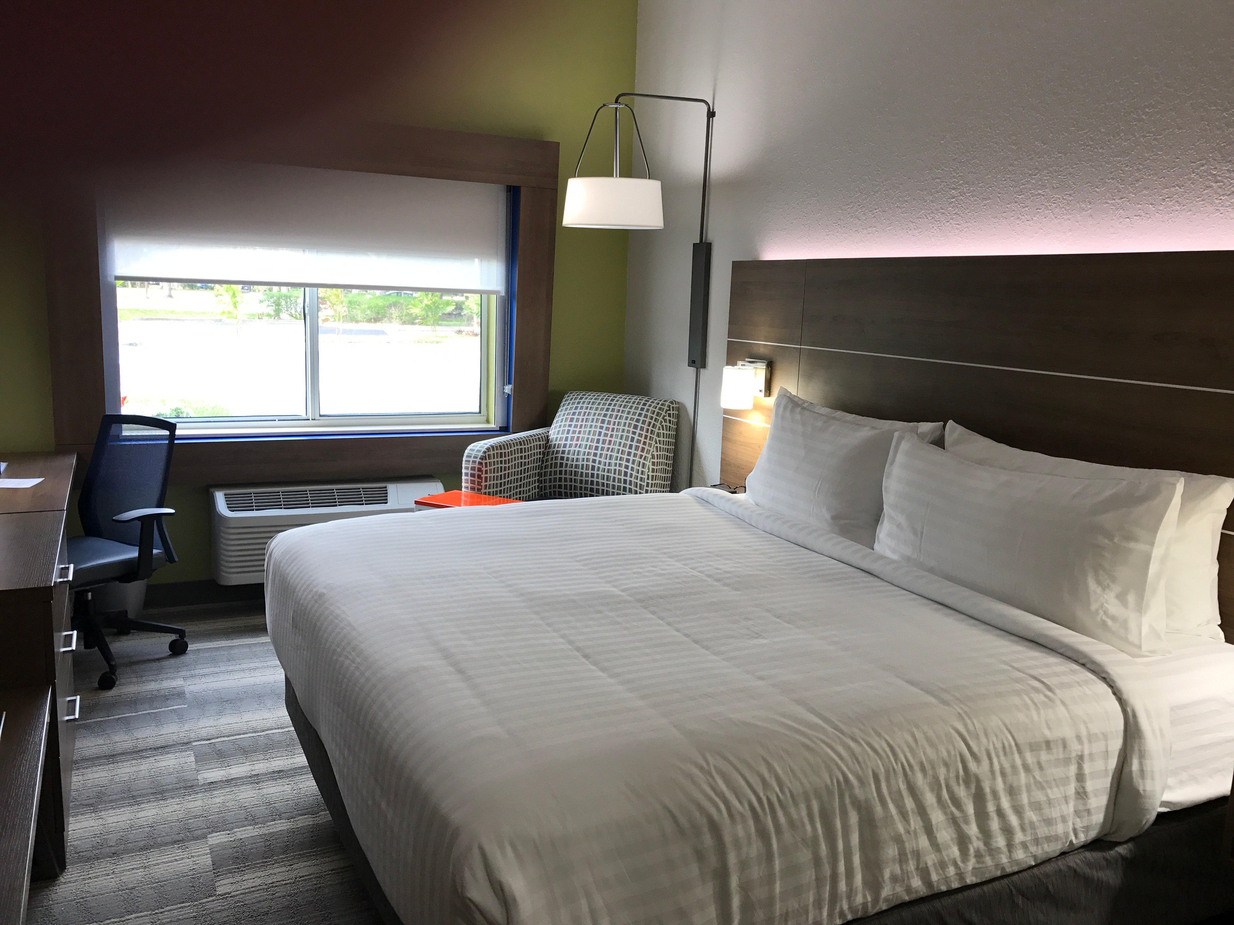 Holiday Inn Express - Naples South - I-75 By Ihg Golden Gate Extérieur photo