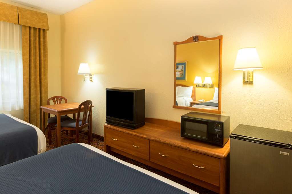 Holiday Inn Express - Naples South - I-75 By Ihg Golden Gate Chambre photo